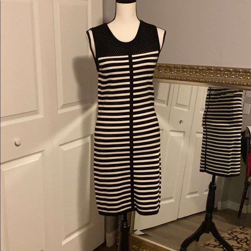 NEW TOWSEN DRESS ❤️